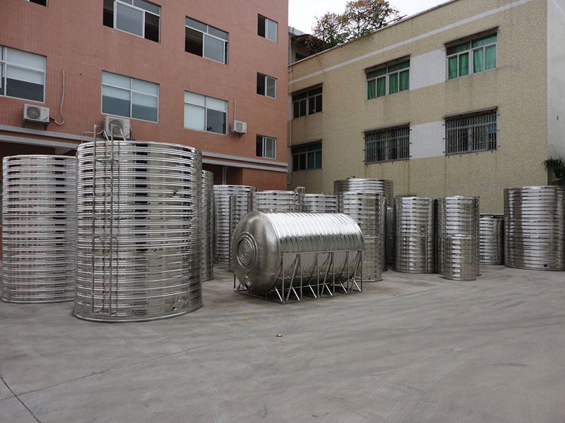 家用屋頂水箱選擇什么材質好，不銹鋼生活水箱原材料