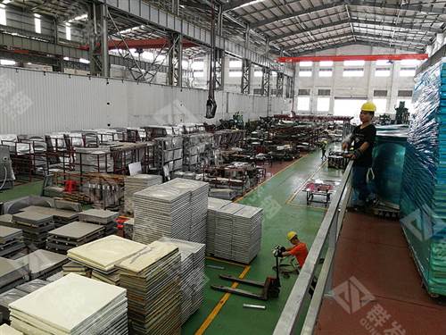 群發不銹鋼工廠車間展示