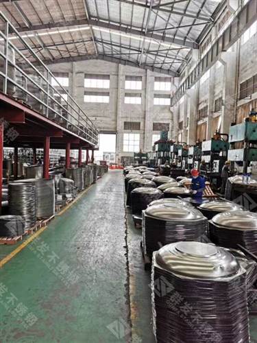 群發不銹鋼工廠車間展示